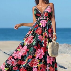 Cupshe Black Maxi Dress with Pink & Red Tropical Floral Print